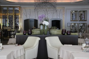 covet-edition-The-best-Service-of-Fairmont-Hotel-in-Hamburg-interior-design