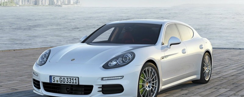 coveted-Sports-Car-Porsche-silver-car-sport