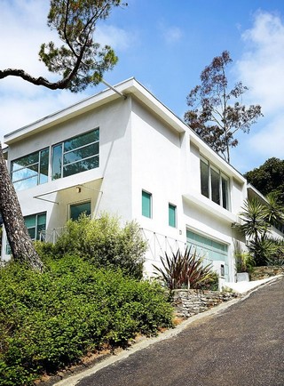Have a Glimpse at John Russo's Mid Century Home In L.A. > Covet Editions > The Ultimate collector's Luxury & Design Magazine > #coveted #midcentury #luxury #johnrusso #designer #interiordesign
