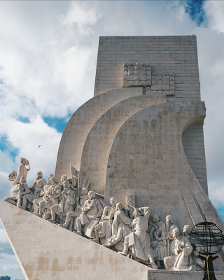 What To Expect During 4th Edition of Archi Summit 2018 in Lisbon ➤ #covetedmagazine #luxurymagazine #luxuryliving #interiordesign #homedecor #milandesignweek2019 #salonedelmobile2019 #isaloni2019 #maisonetobjet ➤ www.covetedition.com ➤ @covetedmagazine @bocadolobo @delightfulll @brabbu @essentialhomeeu @circudesign @mvalentinabath @luxxu @covethouse_ @rug_society @pullcast_jewelryhardware @bybrabbucontract