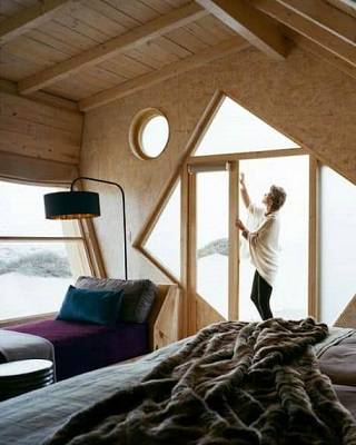 Your Next Luxury Travel Destination Is Namibia At The Shipwreck Lodge ➤ #covetedmagazine #luxurymagazine #luxuryliving #interiordesign #homedecor #milandesignweek2019 #salonedelmobile2019 #isaloni2019 #maisonetobjet ➤ www.covetedition.com ➤ @covetedmagazine @bocadolobo @delightfulll @brabbu @essentialhomeeu @circudesign @mvalentinabath @luxxu @covethouse_ @rug_society @pullcast_jewelryhardware @bybrabbucontract