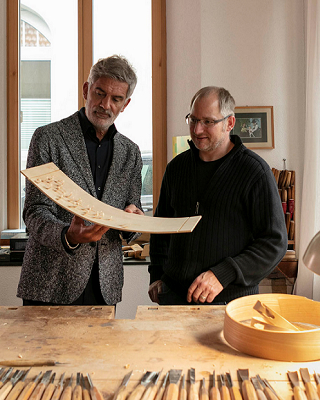 Homo Faber, An Exciting Encounter with Creativity and Craftsmanship ➤ #covetedmagazine #interiordesign #homedecor #inspirations #homofaber #contemporarycraftsmanship #europeancraftsmanship #craftsmanship ➤ www.covetedition.com ➤ @covetedmagazine @bocadolobo @delightfulll @brabbu @essentialhomeeu @circudesign @mvalentinabath @luxxu @covethouse_ @rug_society @pullcast_jewelryhardware @bybrabbucontract