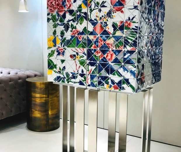 Vista Alegre Presents Its Latest Collections at Maison et Objet 2019 ➤ #covetedmagazine #interiordesign #homedecor #maisonetobjet2019 #maisonetobjet #parisdecooff2019 ➤ www.covetedition.com ➤ @covetedmagazine @bocadolobo @delightfulll @brabbu @essentialhomeeu @circudesign @mvalentinabath @luxxu @covethouse_ @rug_society @pullcast_jewelryhardware @byfoogo