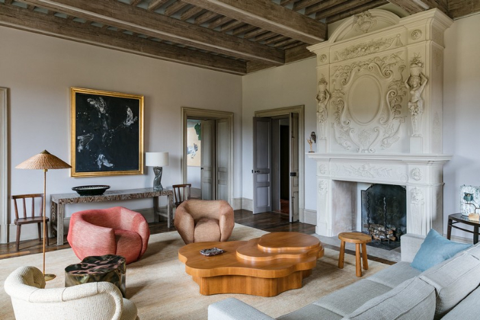 10 LUXURY CENTER TABLES FOR AWE-INSPIRING LIVING ROOMS - Covet Edition