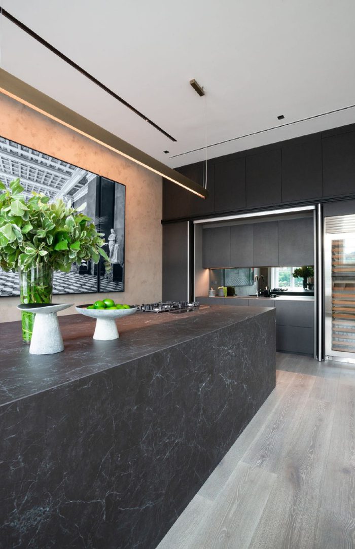 A Cosmopolitan Residence By Uzca Designs