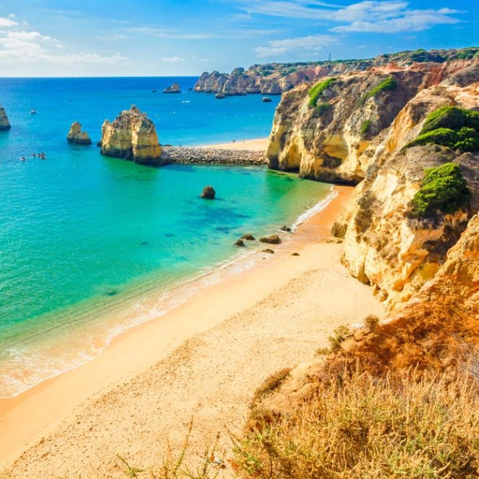 Get to know Algarve Property.com