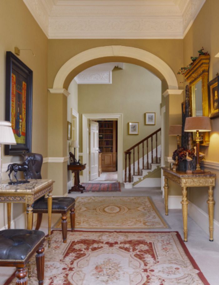 Internal Affairs Interior Design: Classic and Eclectic Styles