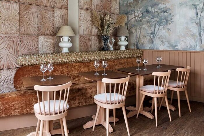 Art Of Living: Exquisite, Timeless Interiors By Friedmann And Versace
