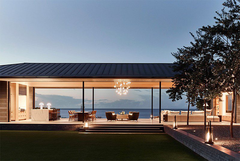 Nicole Hollis Keeps It Simple And Always Remarkable