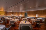 Marea Restaurant: Where The Ocean Dress For Dinner